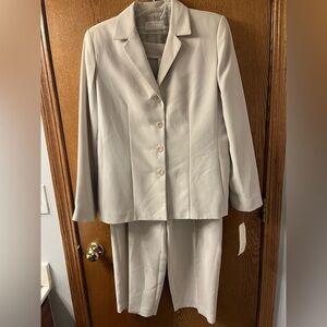 2 Piece Polyester Pantsuit